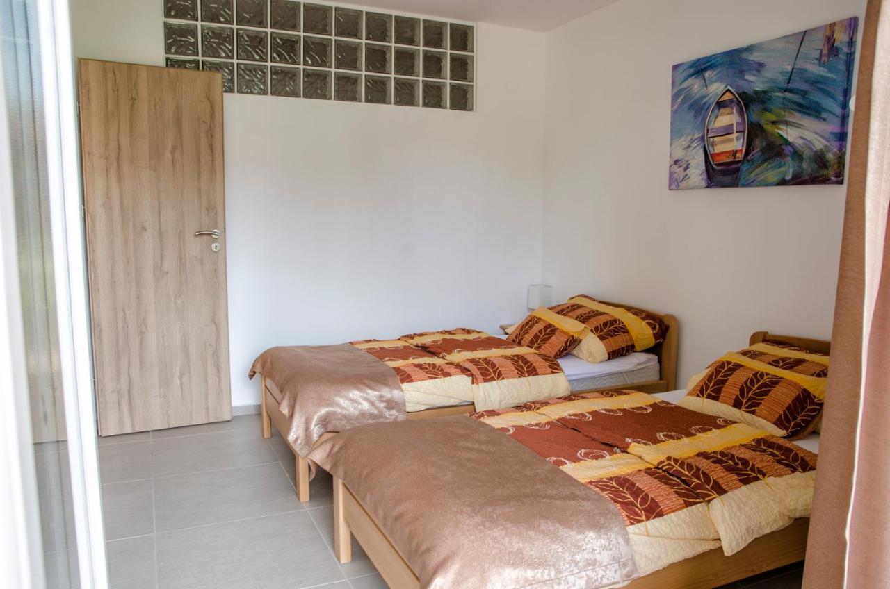 Zamardi Siraly Appartement Buitenkant foto
